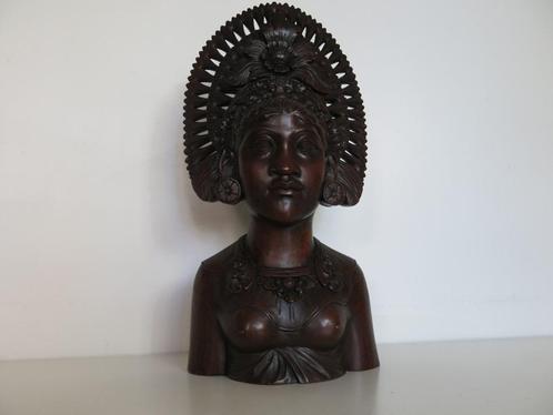 Javaanse handgesneden houten buste ca 1940, Antiek en Kunst, Antiek | Woonaccessoires, Ophalen of Verzenden