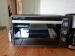 Oven is maar 2 keer gebruikt, Witgoed en Apparatuur, Ovens, Minder dan 45 cm, Hete lucht, Ophalen of Verzenden, Zo goed als nieuw