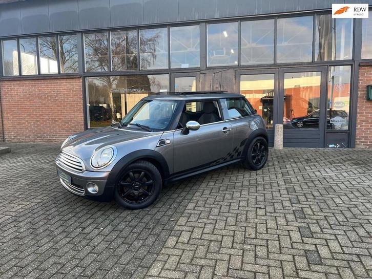 Mini Cooper 1.4 One Anniversary MK II, Airco, Pano, Cruise c, Auto's, Mini, Bedrijf, Te koop, Cooper, ABS, Airbags, Airconditioning