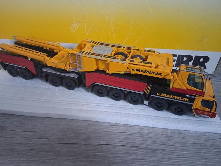 NZG Liebherr LTM11200 VanMarwijk 1:50, Hobby en Vrije tijd, Modelbouw | Auto's en Voertuigen, Zo goed als nieuw, Overige typen