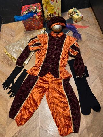 Pietenpak luxe bruin uniek handwerk maat 152 Sinterklaas beschikbaar voor biedingen