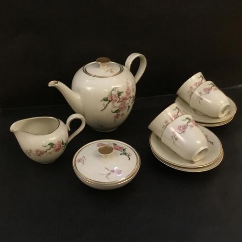 Heinrich  porseleinen Theeservies Compleet - Bloemenmotief, Antiek en Kunst, Antiek | Servies compleet, Ophalen of Verzenden