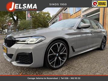 BMW 5 Serie Touring 520i LCi Aut. M-Sport, Trekhaak | Sport- beschikbaar voor biedingen
