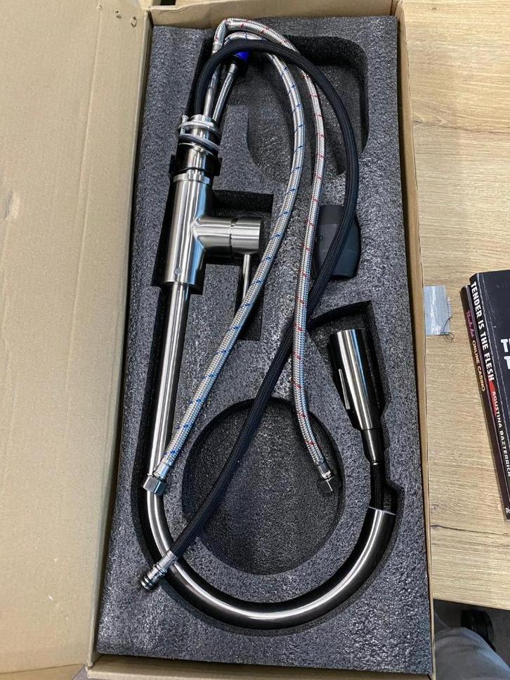 Nieuwe Kraan in Doos - Ongebruikt!, Doe-het-zelf en Verbouw, Sanitair, Nieuw, Kraan, Rvs, Ophalen