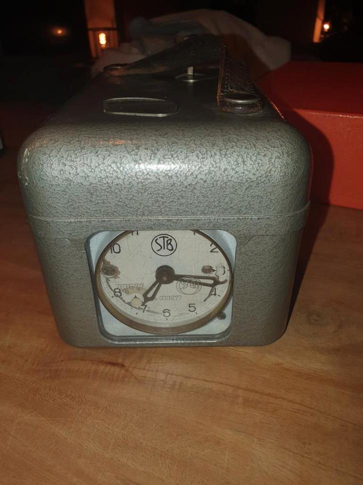 Duivenklok van merk STB, Hobby en Vrije tijd, Overige Hobby en Vrije tijd, Zo goed als nieuw, Ophalen of Verzenden