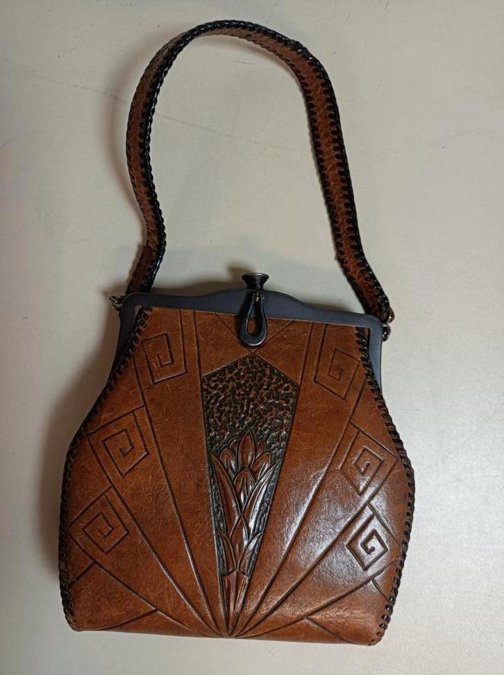 Tasje Meeker Made Art Deco periode, Sieraden, Tassen en Uiterlijk, Tassen | Damestassen, Gebruikt, Schoudertasje, Zwart, Ophalen of Verzenden