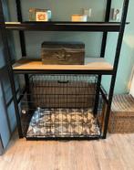 Bench 80 x 60 x 50D, Dieren en Toebehoren, Hondenbenches, Ophalen of Verzenden, Zo goed als nieuw