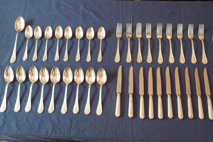 Ercuis Trianon (rubans) antiek verzilverd bestek 37 delen, Antiek en Kunst, Antiek | Bestek, Ophalen