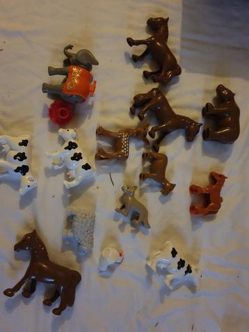 Diverse plastic boerderij bos dieren  beschikbaar voor biedingen