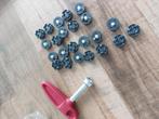 23 spikes met sleutel, Ophalen of Verzenden, Zo goed als nieuw, Schoenen, Overige merken