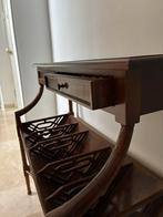 2 Mahoniehouten boekentafeltjes, sidetable met 2 lades, Ophalen, 50 tot 100 cm, Klassiek, Zo goed als nieuw