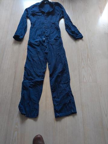 Blauwe overall - maat 58 beschikbaar voor biedingen