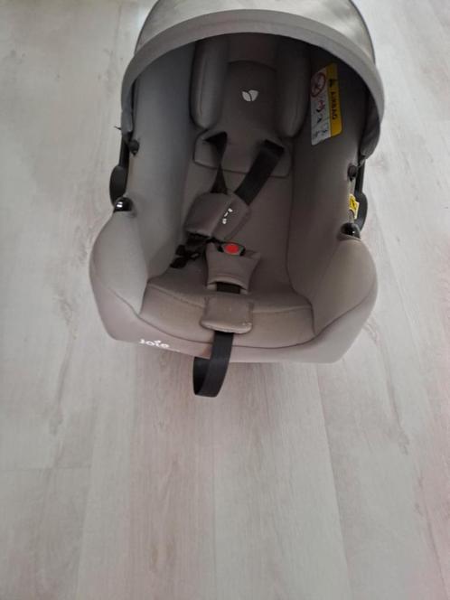 Joie I snug 2 autostoel, Kinderen en Baby's, Autostoeltjes, Zo goed als nieuw, Overige merken, 0 t/m 13 kg, Autogordel of Isofix