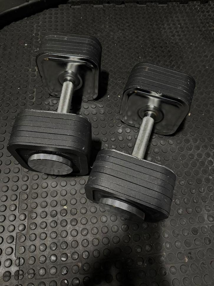 Ironmaster Dumbbell Set 68KG (2x34KG) + stand, Sport en Fitness, Fitnessmaterialen, Zo goed als nieuw, Dumbbell, Armen, Ophalen