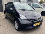 Toyota Aygo 1.0-12V + *Airco*Garantie*APK: 24-09-2026, Voorwielaandrijving, Stof, Gebruikt, 4 stoelen