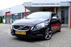 Volvo V60 1.6 T3 150pk R-Design, Auto's, Volvo, Voorwielaandrijving, 4 cilinders, 150 pk, Zwart