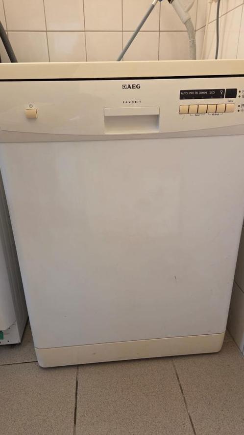 Vaatwasser, Witgoed en Apparatuur, Vaatwasmachines, Gebruikt, Vrijstaand, 85 tot 90 cm, 60 cm of meer, 10 tot 14 liter, Energieklasse A of zuiniger