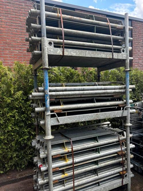 Randbeveiliging / Valbeveiliging / Leuninghouder - Steiger, Doe-het-zelf en Verbouw, Steigers, Gebruikt, Overige typen, Minder dan 2 meter