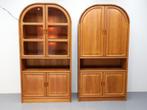 Dyrlund | Vintage boogkast | Deens design, Huis en Inrichting, Ophalen, Met deur(en), 200 cm of meer, .