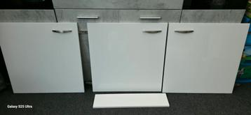  Keukens deuren hoogglans wit  beschikbaar voor biedingen