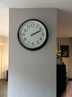 Ikea Bravur Wandklok - Zwart - 59cm, Ophalen, Gebruikt, Analoog, Wandklok