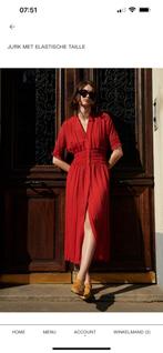 Jurk met elastische taille rood Zara, Kleding | Dames, Ophalen of Verzenden, Zo goed als nieuw, Maat 46/48 (XL) of groter, Rood