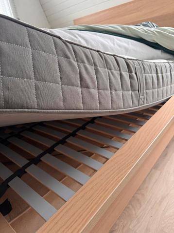 Ikea Malm bed 160x200 - incl. lattenbodem + matras - afbeelding 3