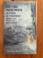 Bevrijd je verdriet - Henri Nouwen, Henri Nouwen, Christendom | Katholiek, Nieuw, Ophalen of Verzenden