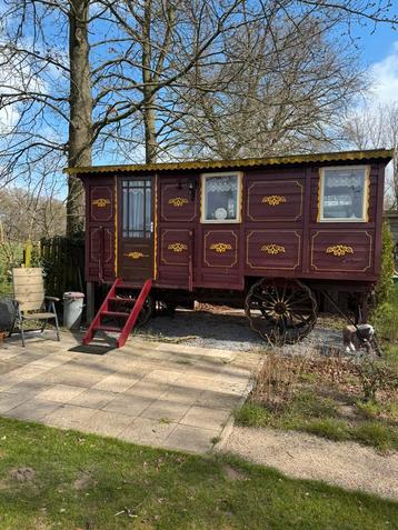 Authentieke pipo-/zigeunerwagen beschikbaar voor biedingen