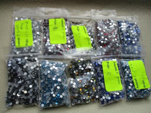 1300/ partij crystal tsjechische plakstenen, Hobby en Vrije tijd, Kralen en Sieraden maken, Nieuw, Overige typen, Ophalen of Verzenden