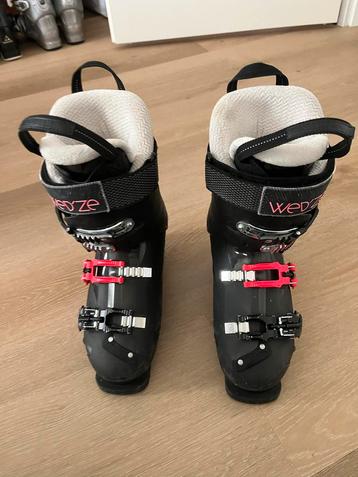 Wedze skischoenen maat 24,5 beschikbaar voor biedingen