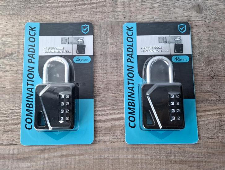 Nieuw 4‑Cijferig Hangslot – Zwart, Doe-het-zelf en Verbouw, Hang- en Sluitwerk, Nieuw, Slot, Rvs, Ophalen