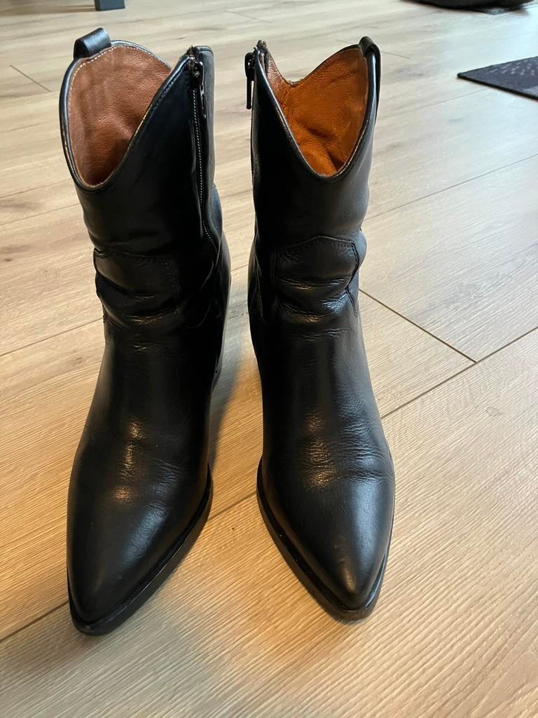Via Vai cowboylaarsjes maat 40, Kleding | Dames, Schoenen, Zwart, Lage of Enkellaarzen, Ophalen of Verzenden, Gedragen