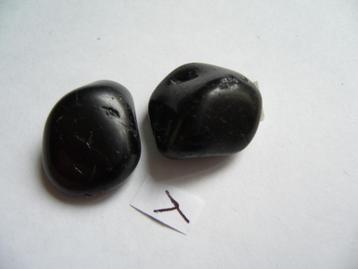 zwarte toermalijn foto1 = 0,99 schorl trommelsteen zaksteen beschikbaar voor biedingen