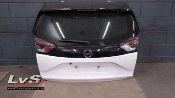 Achterklep van een Opel Crossland X (Z42M) beschikbaar voor biedingen