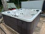Komt binnen, Caldera Utopia Elation. 7 persoons jacuzzi, Ophalen, Nieuw, Pomp