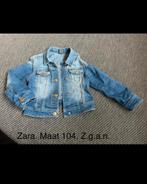 Zara spijkerjasje. Maat 104., Kinderen en Baby's, Kinderkleding | Maat 104, Jongen of Meisje, Ophalen of Verzenden, Zo goed als nieuw