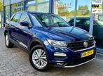 Volkswagen T-Roc 1.0 TSI Style/CARPLAY/ACC/LANEASSIST!, Voorwielaandrijving, Stof, Gebruikt, Blauw