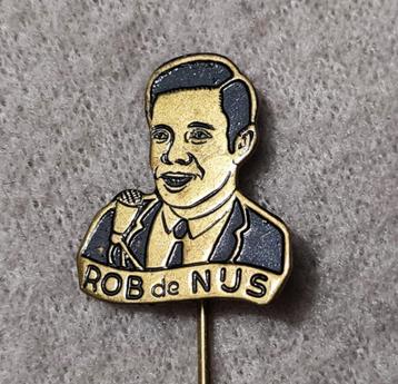 Rob de Nijs - Officiele uitgave 60 jaren speldje . izgs beschikbaar voor biedingen