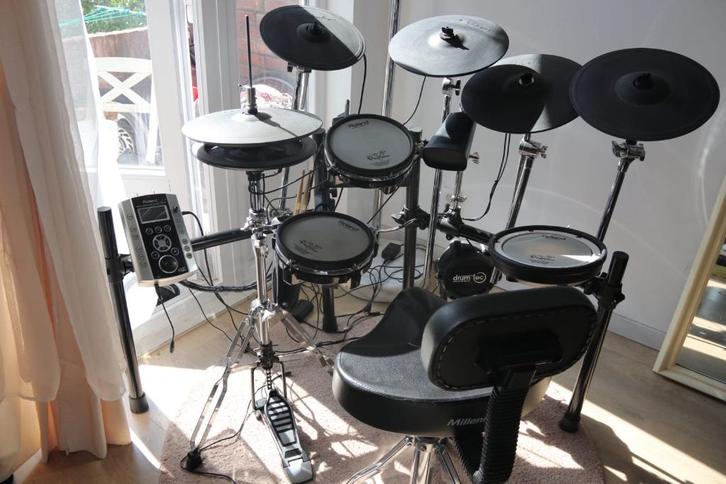 Roland TD-9 met veel extra's, Muziek en Instrumenten, Drumstellen en Slagwerk, Zo goed als nieuw, Roland, Elektronisch, Ophalen