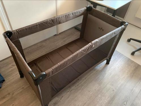 Campingbedje + extra matras, Kinderen en Baby's, Babywiegjes en Ledikanten, Gebruikt, Reisbedje, Ophalen