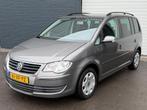 Volkswagen Touran 1.4 TSI Comfortline Business XENON/CRUISE/, Auto's, Voorwielaandrijving, Stof, Gebruikt, Zwart