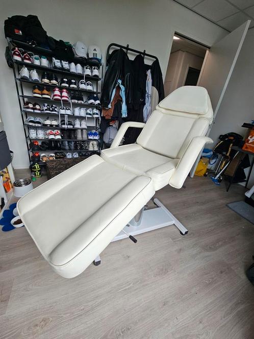 Verstelbare behandeltafel, Sport en Fitness, Massageproducten, Gebruikt, Massagetafel, Ophalen