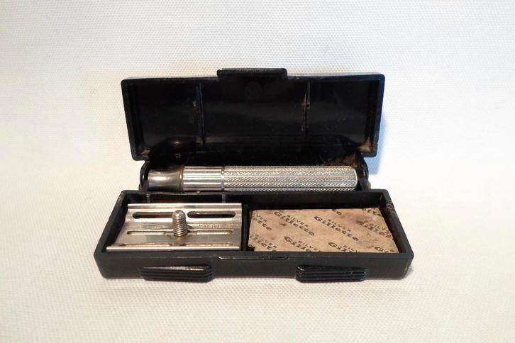 Gillette WOII Fat Handle Tech Bakeliet Doos, Sieraden, Tassen en Uiterlijk, Uiterlijk | Gezichtsverzorging, Gebruikt, Verzorging