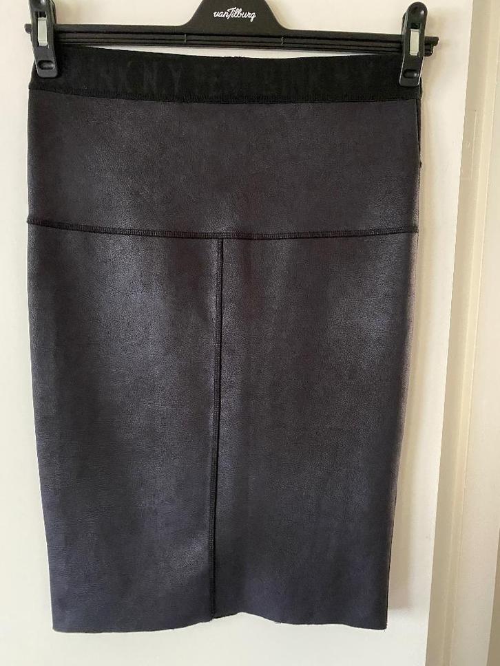 rok Penn & Ink S zwart travelstof, Kleding | Dames, Rokken, Zo goed als nieuw, Maat 36 (S), Zwart, Onder de knie, Ophalen of Verzenden