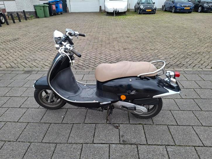 Te koop: SYM XS50QT-2 | Klus/Project scooter |, Fietsen en Brommers, Scooters | SYM, Gebruikt, Overige modellen, Benzine, Ophalen