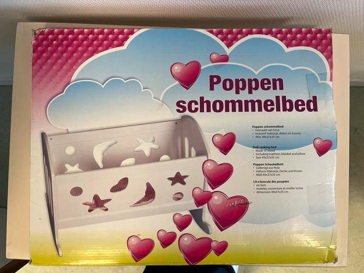 Nieuw poppenbedje - compleet, Kinderen en Baby's, Speelgoed | Poppen, Nieuw, Babypop, Ophalen