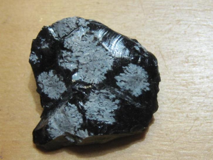 m. 5x ruwe edelsteen SNEEUWVLOK OBSIDIAAN (2), Verzamelen, Mineralen en Fossielen, Mineraal, Verzenden
