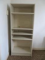 Eenvoudige open kast met vaste planken. Vintage, Ophalen, Gebruikt
