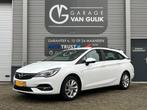 Opel Astra Sports Tourer 1.2 Edition 110PK Trekhaak,Navi,Cli, Auto's, Voorwielaandrijving, 65 €/maand, Stof, Gebruikt